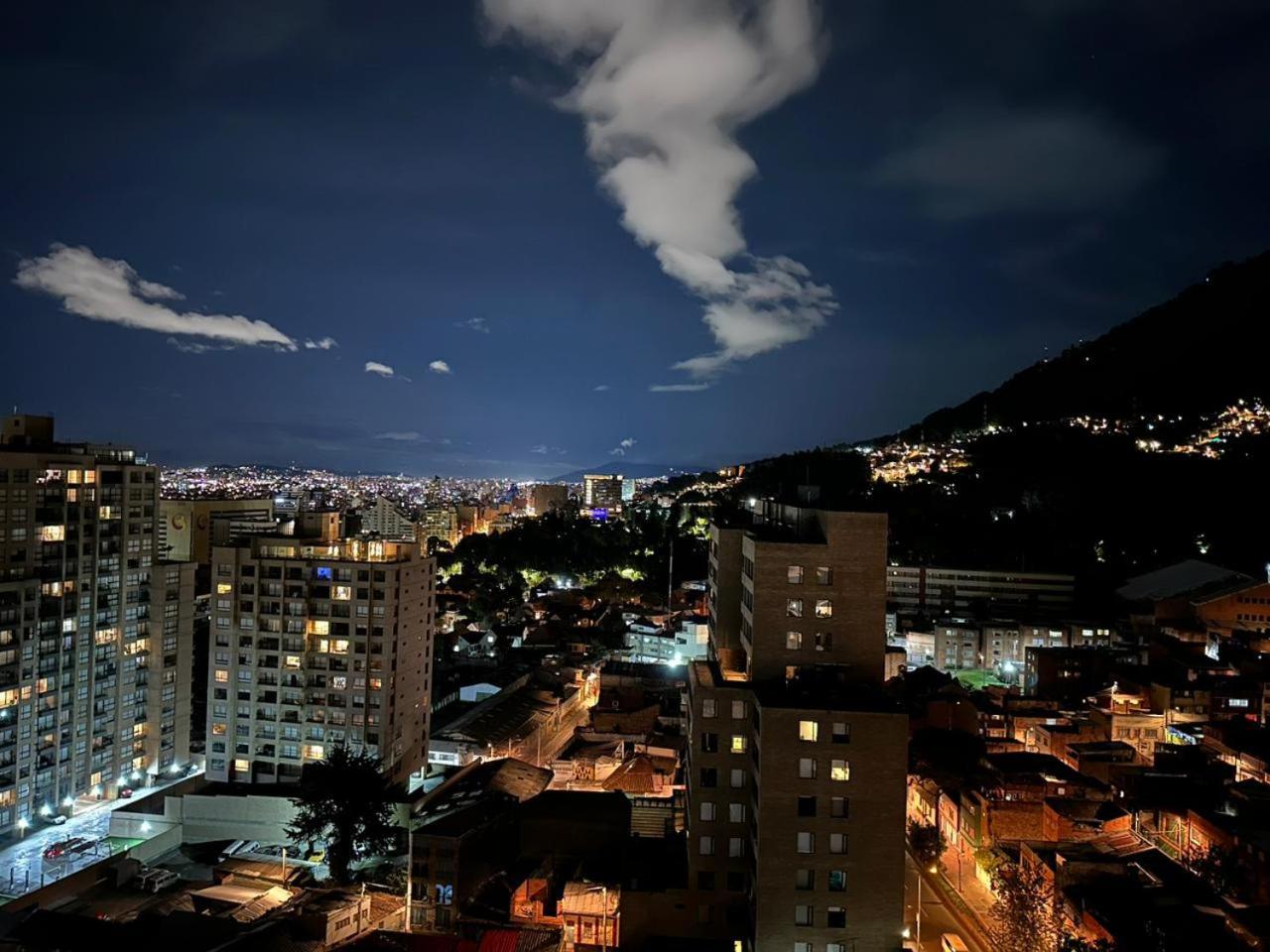 Centro Internacional - La Quinta Apartman Bogotá Kültér fotó